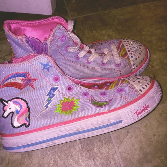 Amazon.com | Skechers Kids Girls Lighted Twinkle Toes  Twinkle Toes Skechers! <33